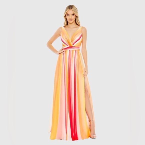 Mac Duggal 68151 size 4 stripe A-Line side slit‎ gown